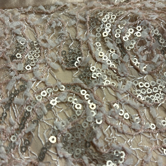 Kay Unger pre-loved to eyelash sequin top.  Size 4.  Color blush. - Picture 2 of 3